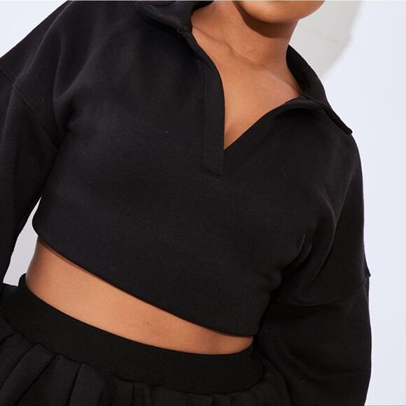 PrettyLittleThing Recycled Plus Black V Neck‎ Crop Sweatshirt Size 12 in Black - Picture 4 of 8
